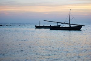 maldives-Hangnaameedhoo-island-soggiorno-low-cost-guesthouse-bikini-beach